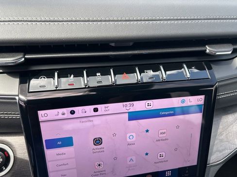 New 2025 Jeep Grand Cherokee Overland w/ Luxury Tech Group IV image 39