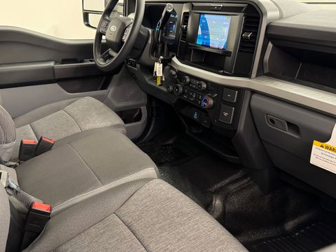 New 2026 Ford F250 XL image 22