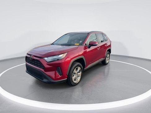 Used 2024 Toyota RAV4 XLE image 4