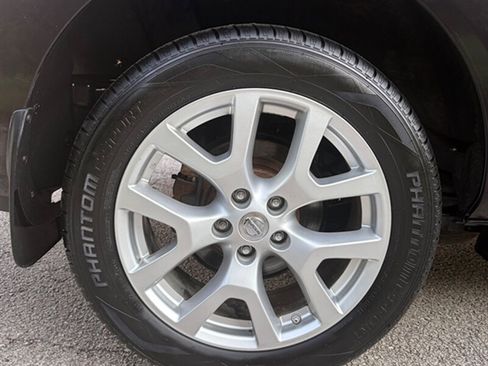 Used 2013 Nissan Rogue SL AWD/4WD image 27
