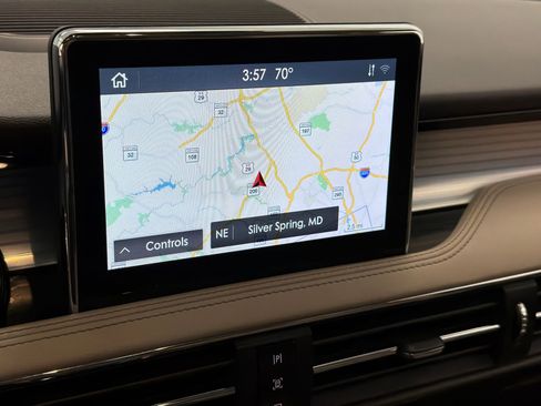 Certified 2022 Lincoln Corsair AWD w/ Premium Package image 26