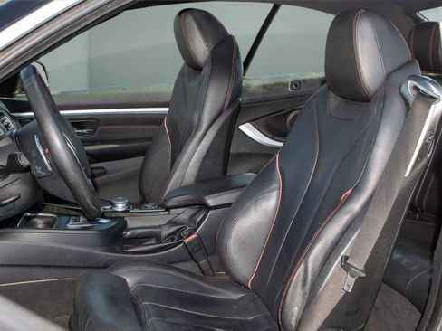 Used 2018 BMW 430i Convertible image 6