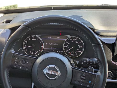 Used 2023 Nissan Pathfinder SL w/ Lighting Package (N92) image 23