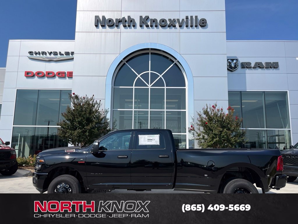 New 2027 RAM 3500 Big Horn AWD/4WD image 2