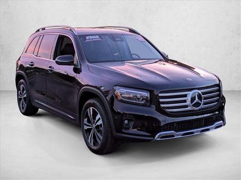 Certified 2025 Mercedes-Benz GLB 250 image 3