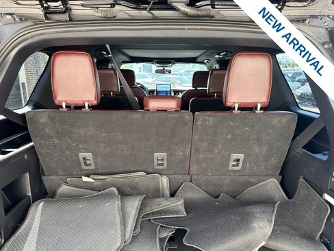 Used 2024 Ford Expedition Limited AWD/4WD image 13