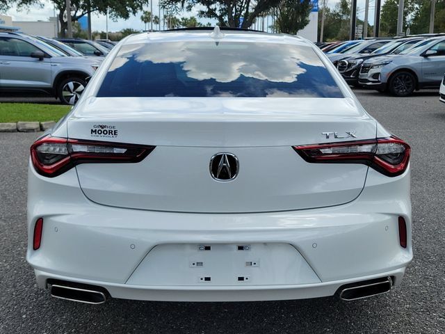 Used 2022 Acura TLX w/ Technology Package FWD image 9