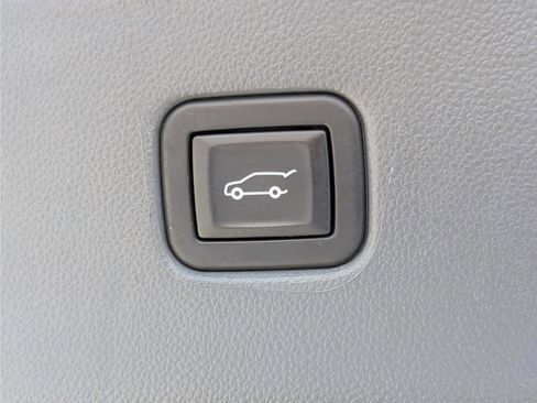 Used 2021 Chevrolet Blazer LT AWD/4WD image 14
