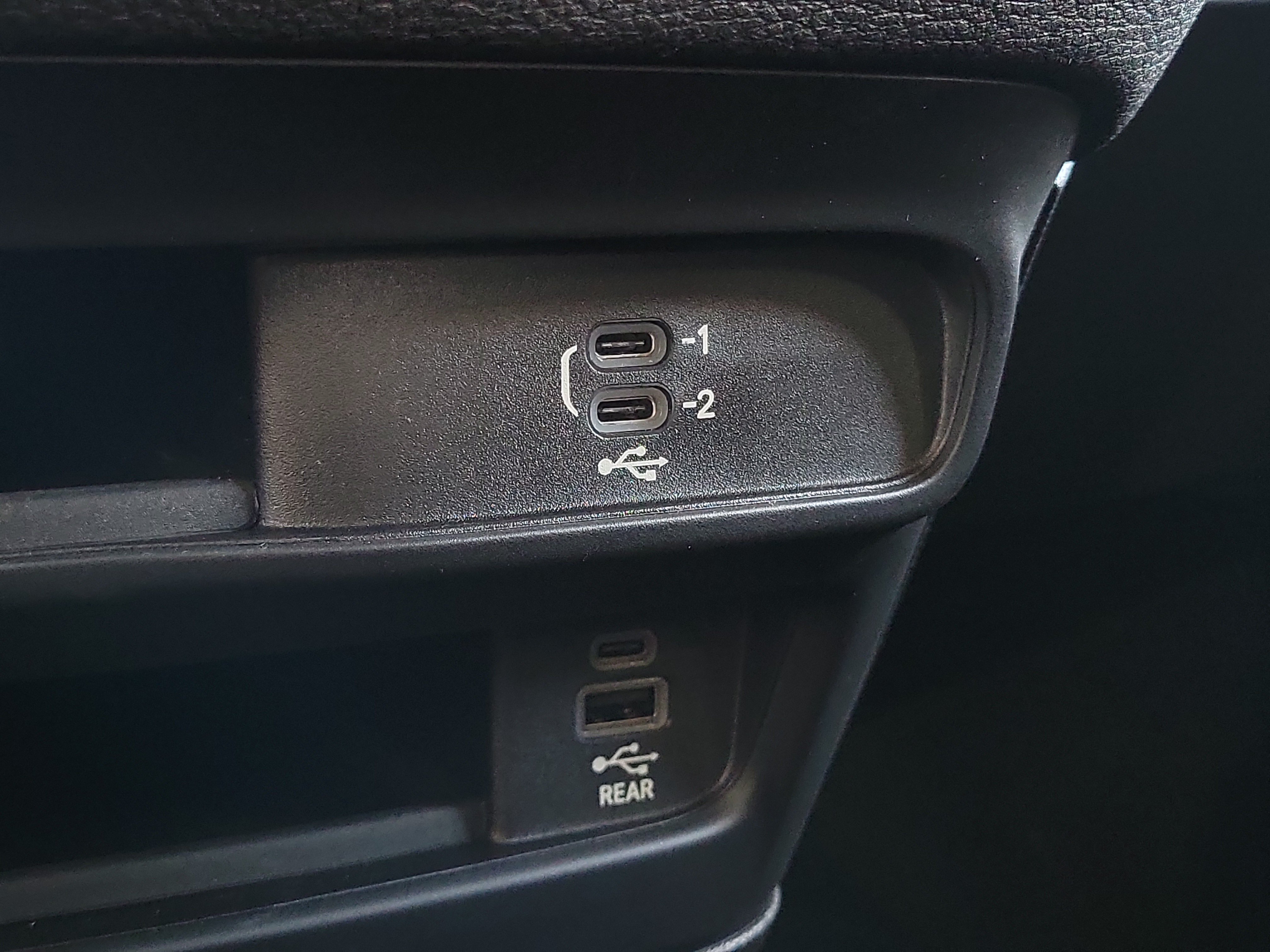New 2026 Chrysler Pacifica Select FWD image 29
