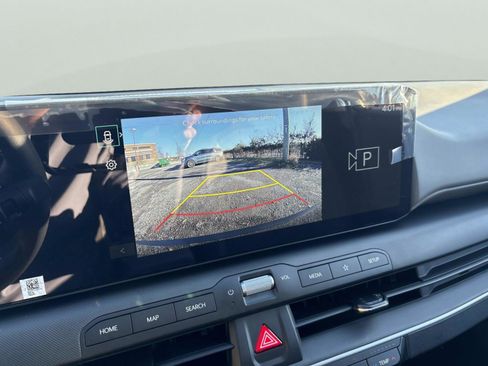 New 2025 Kia K4 LXS image 23