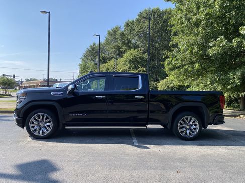 Used 2024 GMC Sierra 1500 Denali w/ Denali Reserve Package AWD/4WD image 6