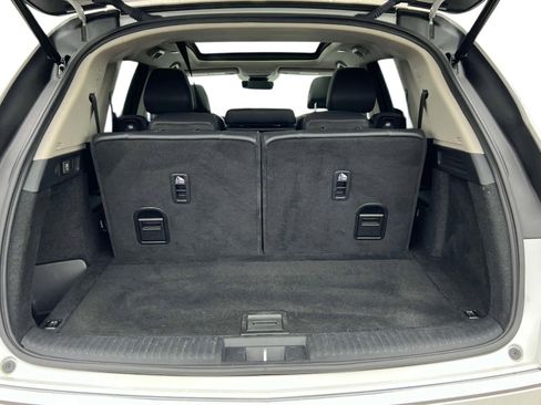 Used 2023 Acura MDX SH-AWD image 8