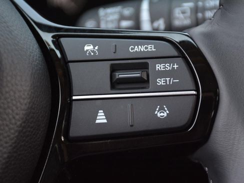 Used 2023 Honda CR-V EX-L image 31