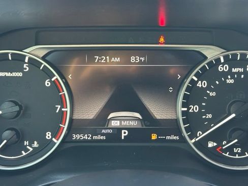 Used 2023 Nissan Rogue SL AWD/4WD image 40