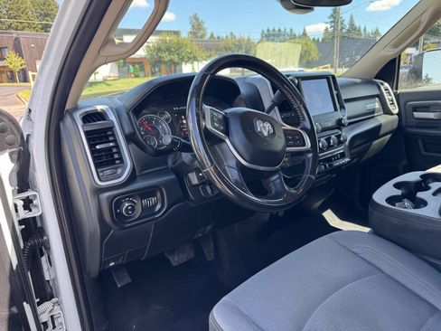 Used 2020 RAM 2500 Big Horn w/ Level 1 Equipment Group AWD/4WD image 13