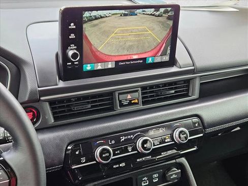 Used 2025 Honda Pilot EX-L image 14