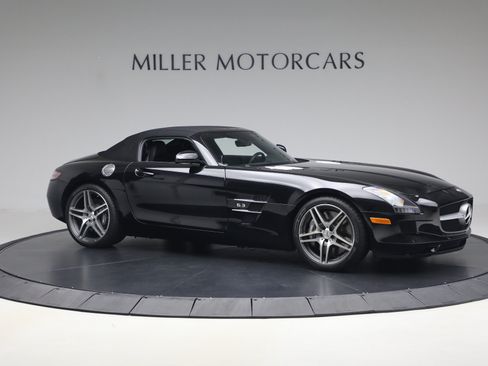 Used 2012 Mercedes-Benz SLS AMG Roadster image 30