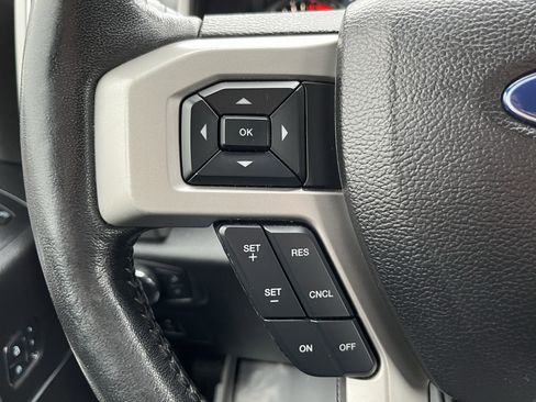 Used 2017 Ford F150 Lariat w/ Equipment Group 502A Luxury image 23