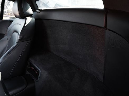 Used 2010 Audi R8 V10 image 30