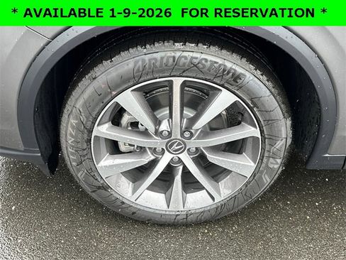 Used 2026 Acura MDX w/ Technology Package image 8