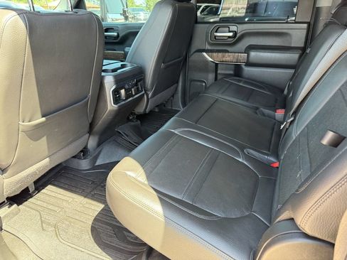 Used 2020 GMC Sierra 2500 Denali w/ Denali Ultimate Package AWD/4WD image 28