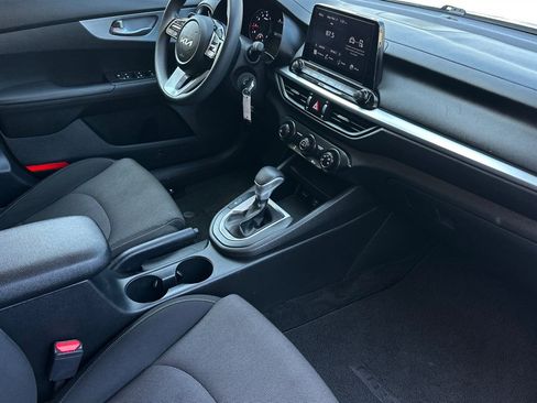 Used 2023 Kia Forte LXS image 14