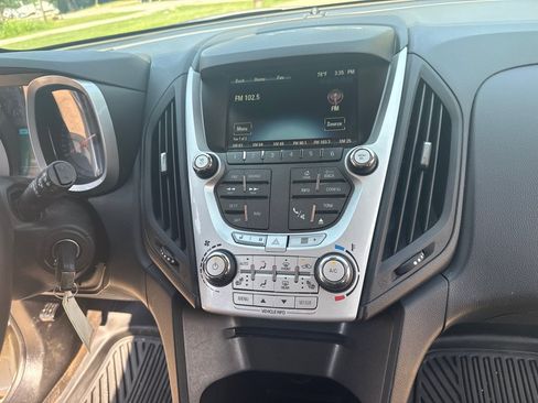 Used 2015 Chevrolet Equinox LT w/ Power Convenience Package AWD/4WD image 16