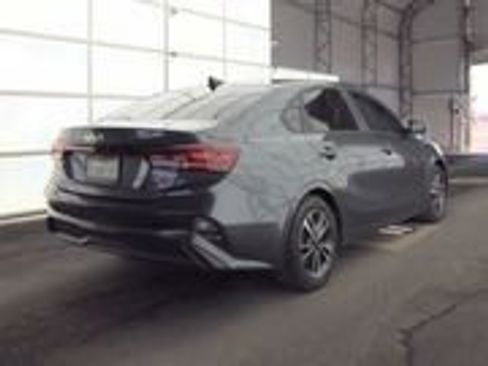 Used 2023 Kia Forte LXS image 8