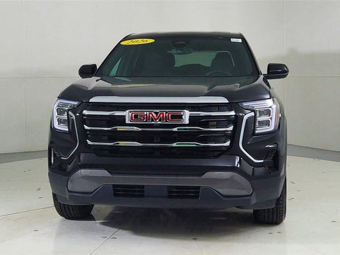 Used 2026 GMC Terrain Elevation image 2