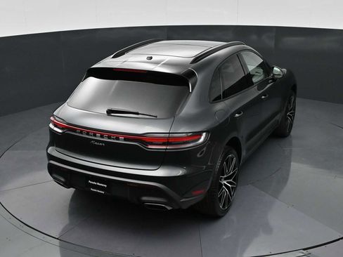 New 2026 Porsche Macan AWD/4WD image 32
