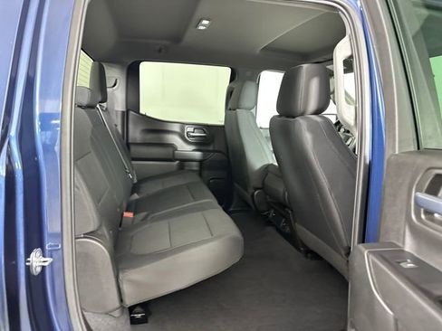 Used 2019 Chevrolet Silverado 1500 Custom Trail Boss w/ Custom Convenience Package image 27