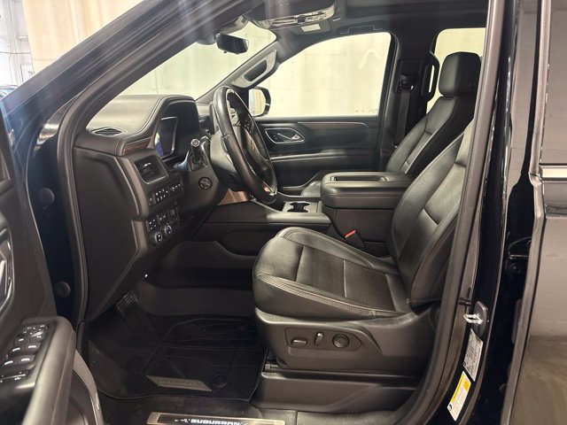 Used 2023 Chevrolet Suburban High Country w/ Advanced Technology Package AWD/4WD image 12