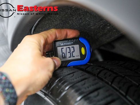 Used 2022 Nissan Rogue SV image 51