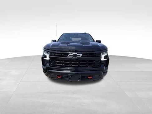 Certified 2025 Chevrolet Silverado 1500 LT Trail Boss w/ LT Trail Boss Premium Package AWD/4WD image 3