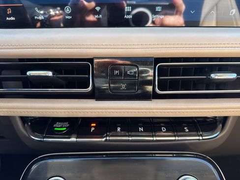 Certified 2021 Lincoln Nautilus Reserve w/ Class II Trailer Tow Package image 35