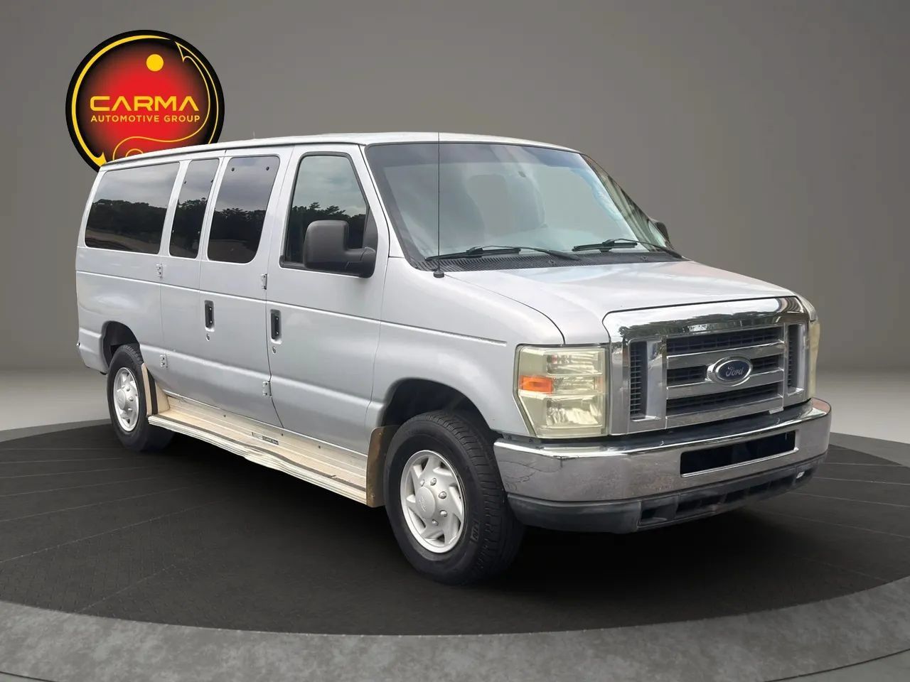 Used 2008 Ford E-350 and Econoline 350 XLT RWD image 7