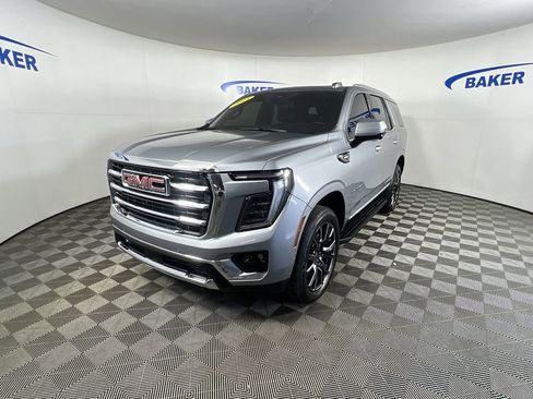 Certified 2025 GMC Yukon Elevation w/ Elevation Premium Package AWD/4WD image 5