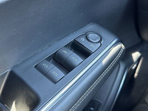 Used 2024 GMC Acadia Elevation FWD image 35