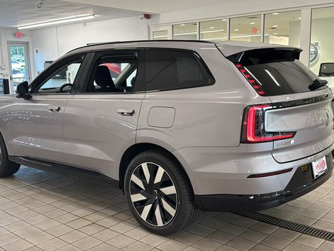 New 2026 Volvo EX90 Ultra AWD/4WD image 7