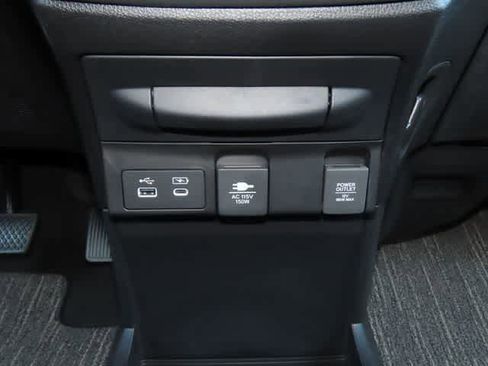 New 2026 Honda Odyssey Touring image 25