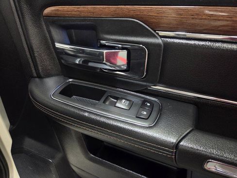 Used 2017 RAM 3500 Laramie image 40