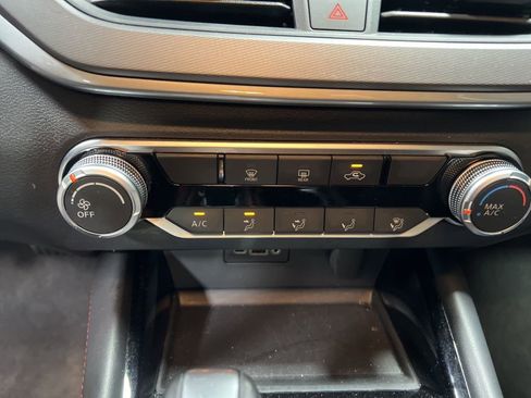 Used 2025 Nissan Altima 2.5 SR image 26