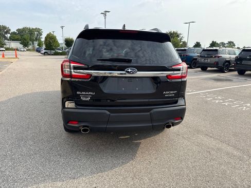 Used 2023 Subaru Ascent Limited AWD/4WD image 18