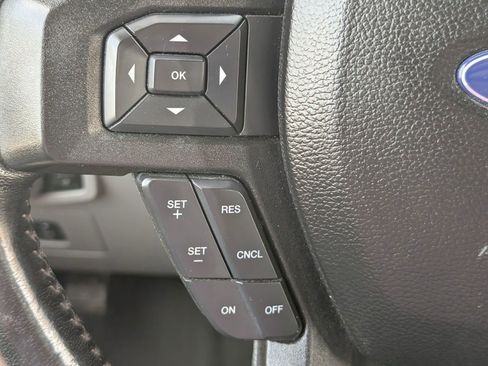 Used 2017 Ford F150 XLT w/ Equipment Group 302A Luxury AWD/4WD image 14