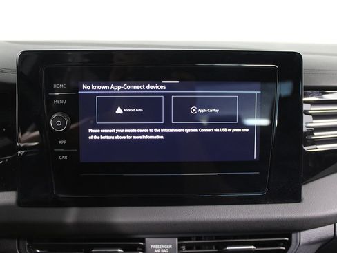 Used 2025 Volkswagen Jetta Sport FWD image 17