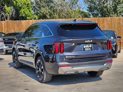 New 2026 Kia Sorento EX image 3
