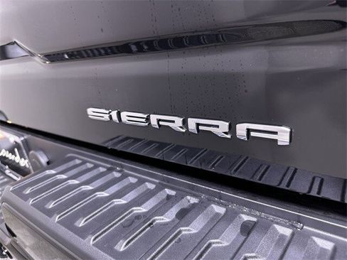Used 2025 GMC Sierra 1500 Denali image 33