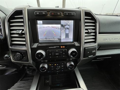 Certified 2021 Ford F350 Platinum image 14