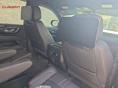 Used 2023 Chevrolet Tahoe RST w/ RST Performance Edition AWD/4WD image 6