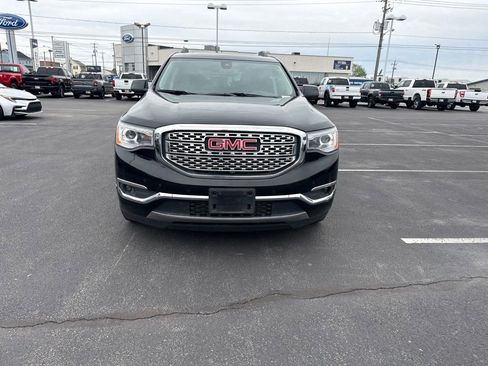 Used 2019 GMC Acadia Denali w/ Technology Package AWD/4WD image 5